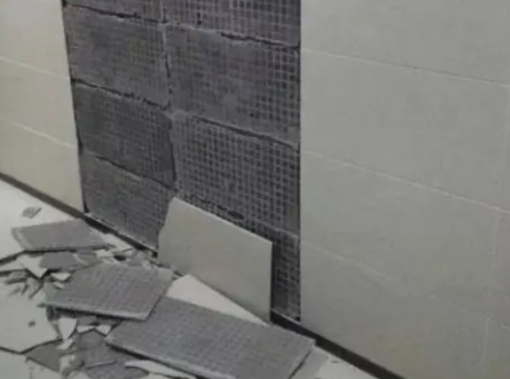 寿县瓷砖空鼓维修公司分享下寿县墙砖松动维修的知识